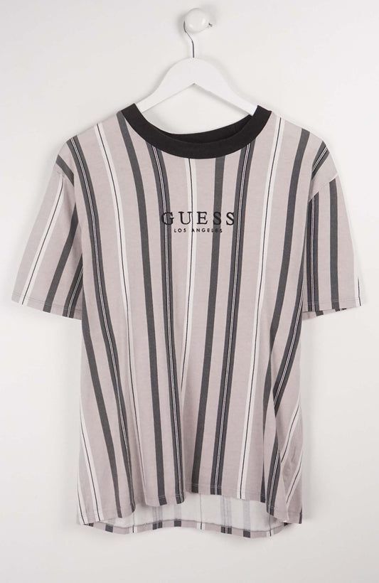 VINTAGE GUESS T-SHIRT (S)